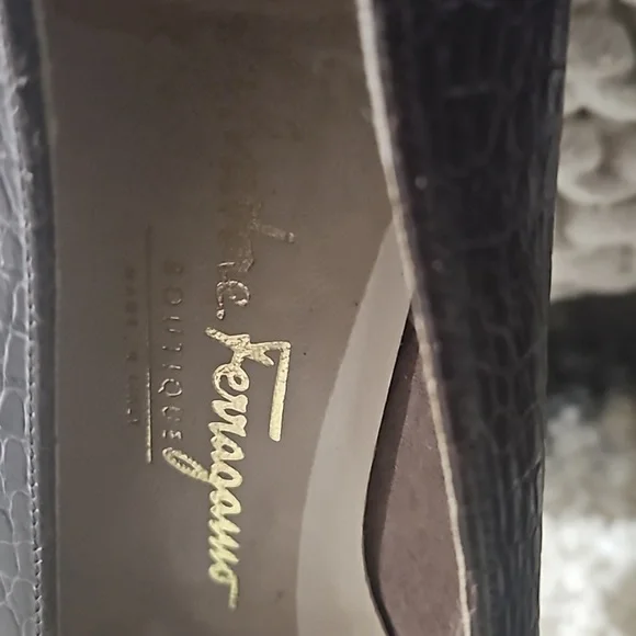 Salvatore Ferragamo Shoes - Picture 3 of 10